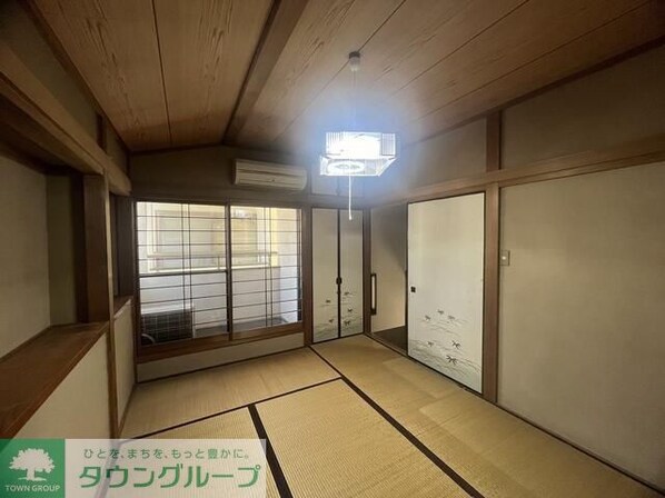 中藤4丁目戸建の物件内観写真